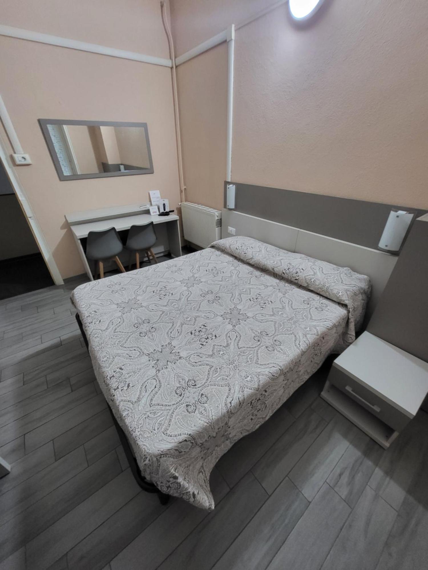 Hotel Barone เจนัว ภายนอก รูปภาพ